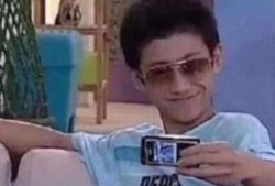 青年敲门爆料是真的吗视频